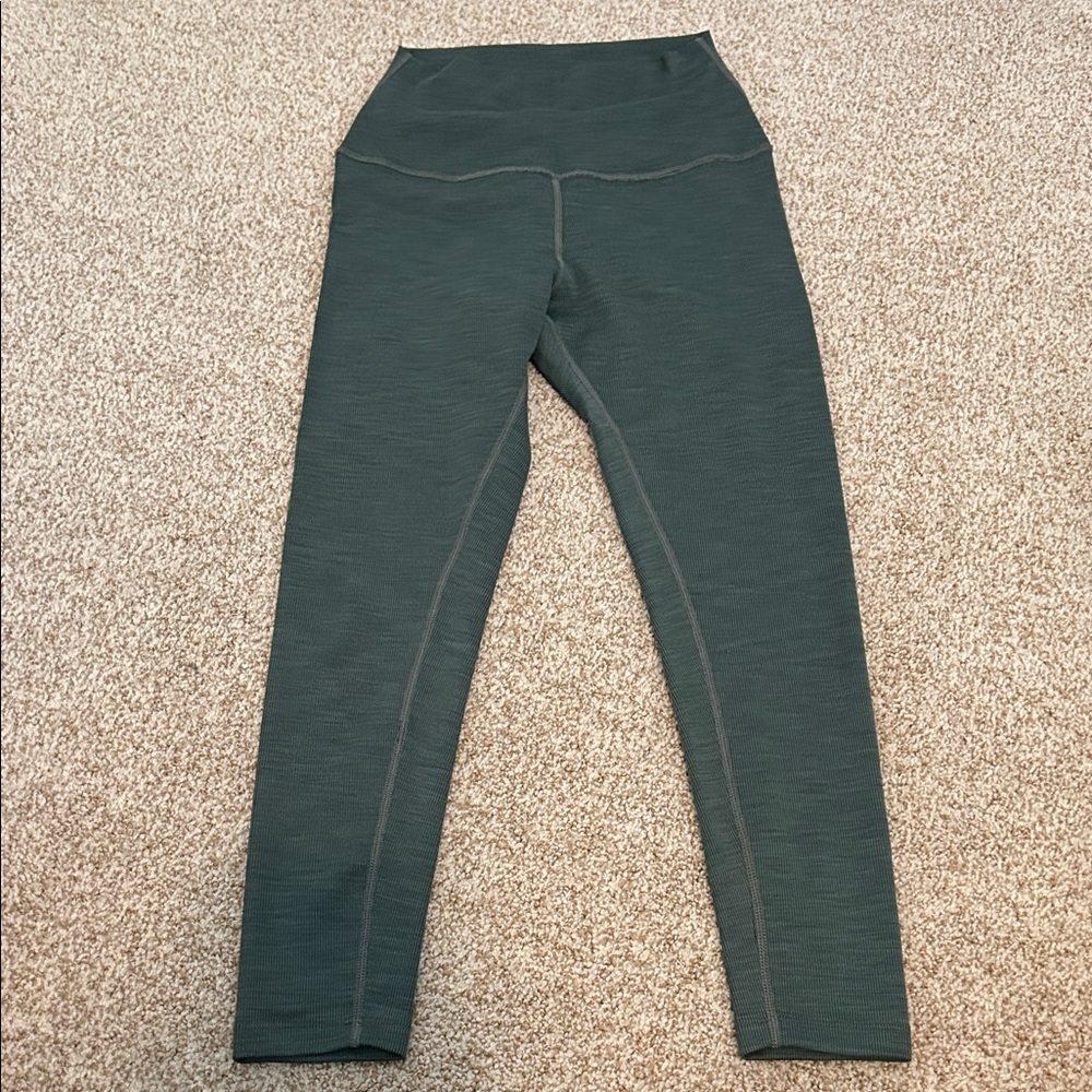 Lot of Four Pairs of RPM Leggings - Picture 3 of 4